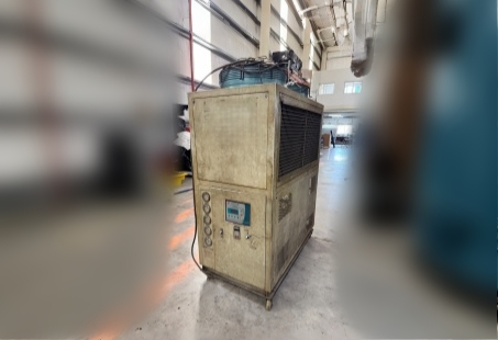 Comentarios de clientes | Confianza durante una década: enfriador refrigerado por aire de 10 HP que sigue funcionando a la perfección