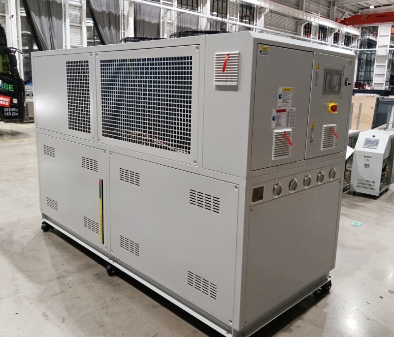 Integrated Heating And Cooling Machine